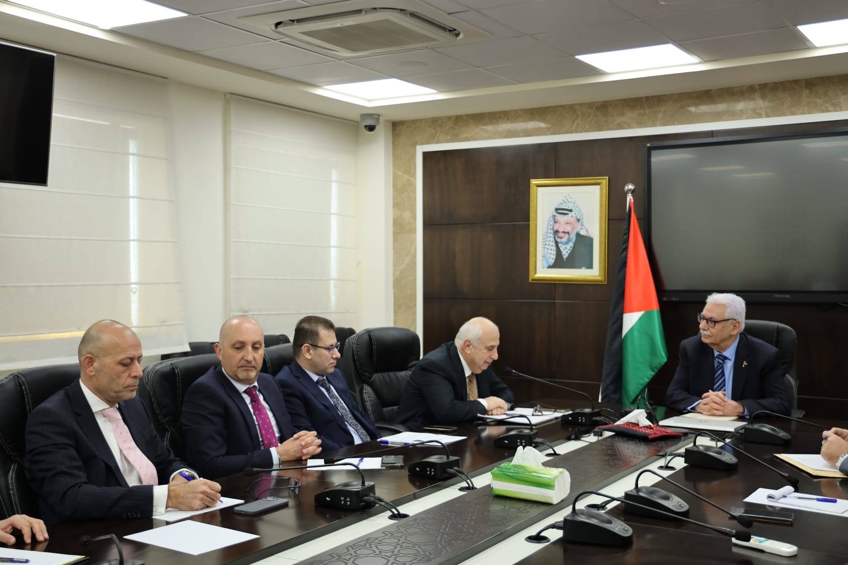 الاتحاد الفلسطيني لشركات التأمين يبحث مع وزير الصحة تعزيز التعاون المشترك